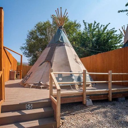 Ok Rv Park Glamping Tipi Ok56 Hotel Moab Exterior foto