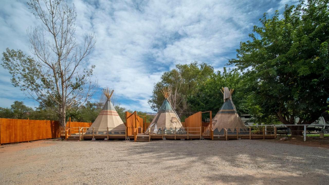 Ok Rv Park Glamping Tipi Ok56 Hotel Moab Exterior foto