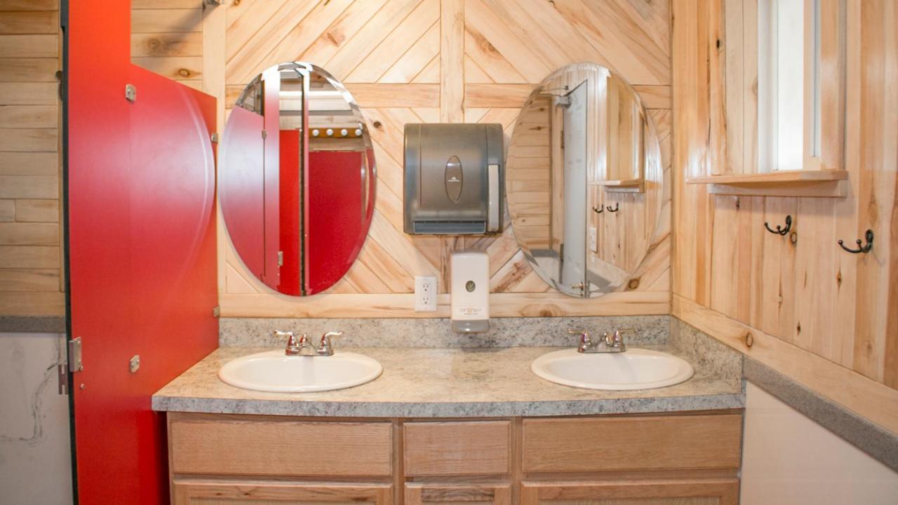 Ok Rv Park Glamping Tipi Ok56 Hotel Moab Exterior foto